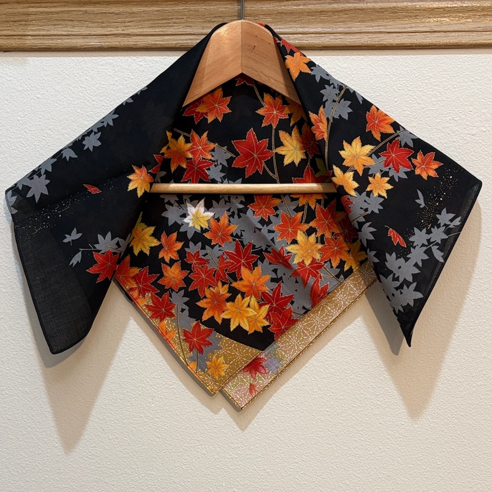 Floral Patterned Scarf/handkerchief with Autumn Leaves - Picture 4 of 7